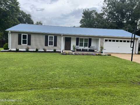137 Phil Lane Lane, Sardis, MS 38666