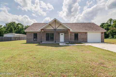 2 Colony Road, McHenry, MS 39561