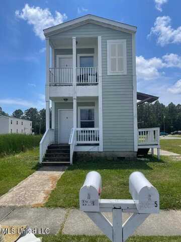 12205 Prudie Circle, Gulfport, MS 39503