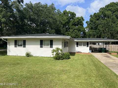 1910 Meadowbrook Street, Pascagoula, MS 39567