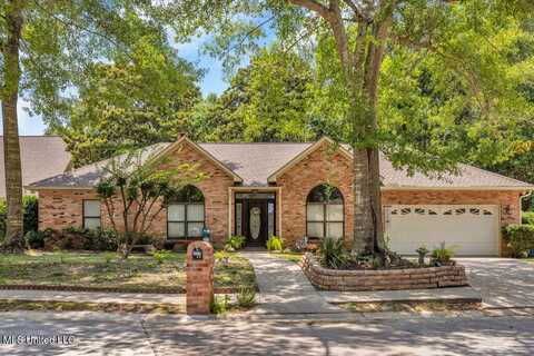807 Woodglen Drive Drive, Ocean Springs, MS 39564
