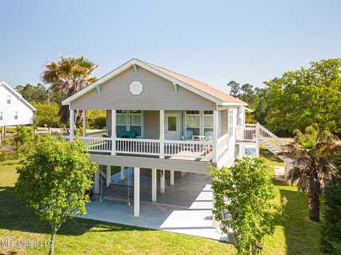 620 5th Street, Pass Christian, MS 39571