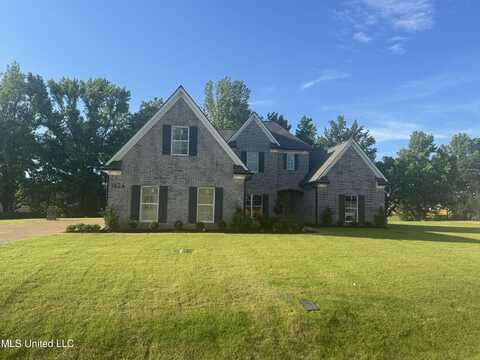 1626 Ashtons Lane, Hernando, MS 38632