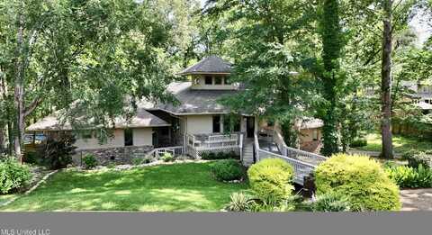 211 Monterey Drive, Clinton, MS 39056