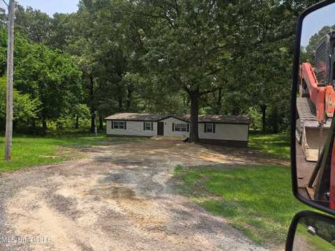 10752 Honey Ridge Drive, Hernando, MS 38632