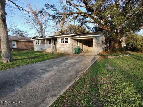 4824 Scott Street, Moss Point, MS 39563