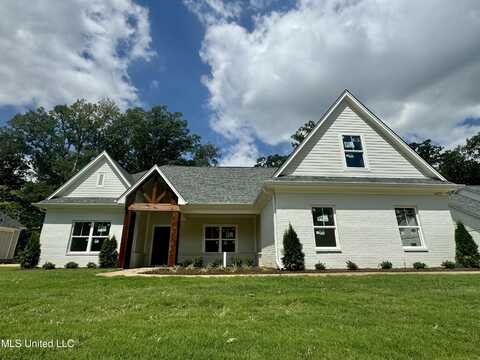 6579 Grand Oak Lane, Southaven, MS 38672