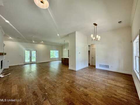 6579 Grand Oak Lane, Southaven, MS 38672