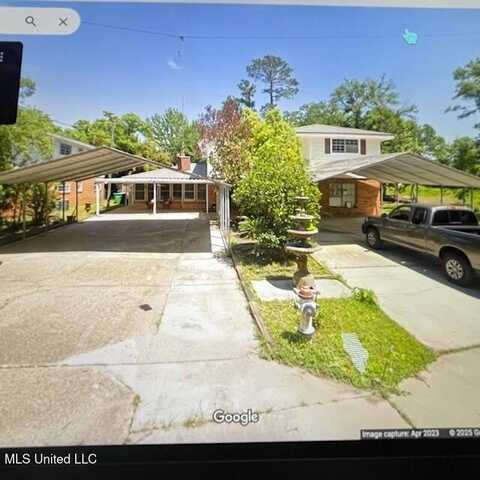 4000 Oak Avenue, Gulfport, MS 39507