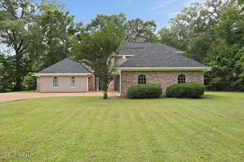 2033 Elizabeth Chapman Drive, Jackson, MS 39212