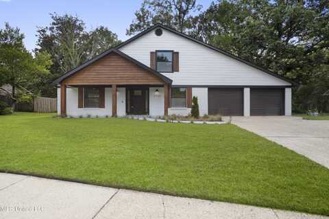 2724 Walton Drive, Ocean Springs, MS 39564