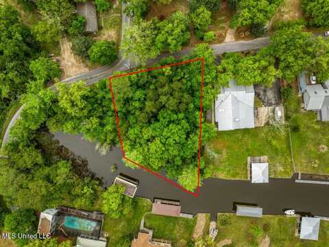 14125 Cerro Verde Drive, Ocean Springs, MS 39564