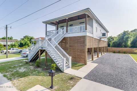 319 Hope Lane, Pass Christian, MS 39571