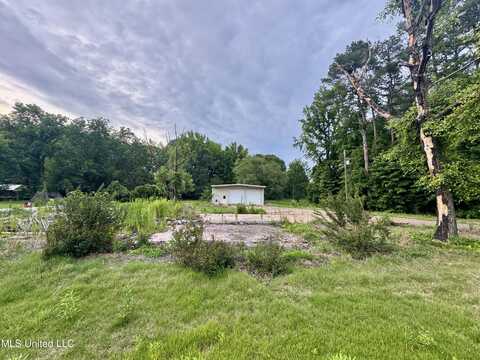 29757 Hwy 32, Charleston, MS 38921