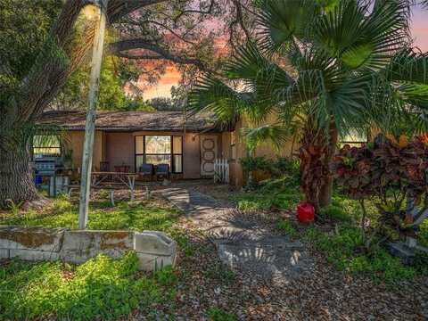 4936 40TH AVENUE N, Saint Petersburg, FL 33709