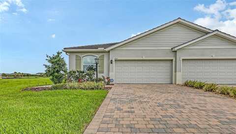 17817 PASTURELAND AVENUE, LAKEWOOD RANCH, FL 34211