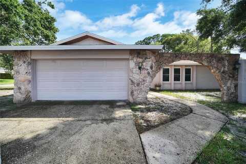 2817 RUSTIC OAKS DRIVE, PALM HARBOR, FL 34684