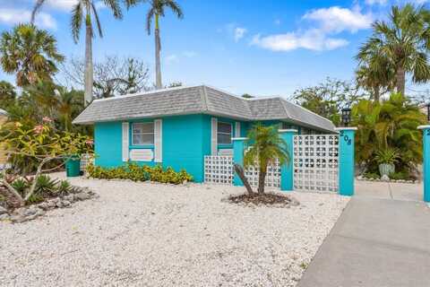 208 MAGNOLIA AVENUE, ANNA MARIA, FL 34216