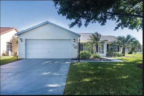 647 SAN PEDRO DRIVE, LADY LAKE, FL 32159