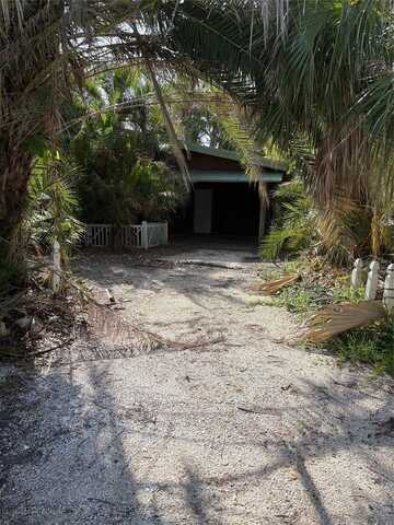 202 BAYVIEW PARKWAY, NOKOMIS, FL 34275
