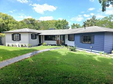 905 W 11TH AVENUE, MOUNT DORA, FL 32757