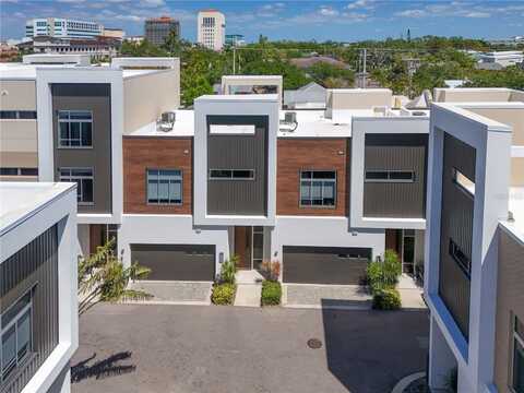 221 COSMOPOLITAN COURT, SARASOTA, FL 34236