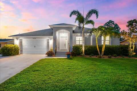 6121 33RD AVENUE N, Saint Petersburg, FL 33710