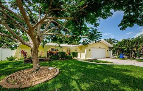 14534 YACHT CLUB BOULEVARD, SEMINOLE, FL 33776
