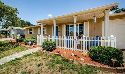 6111 2ND AVENUE, NEW PORT RICHEY, FL 34653