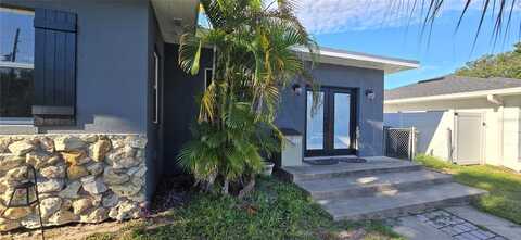 979 W MONTROSE STREET, CLERMONT, FL 34711