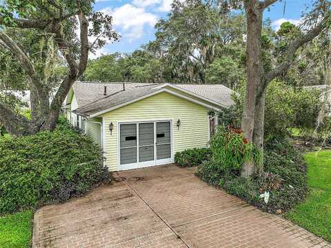 24 BRIGADOON CIRCLE, LEESBURG, FL 34788
