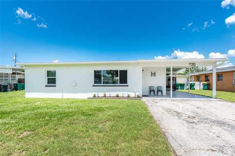 720 DALTON BOULEVARD, PORT CHARLOTTE, FL 33952