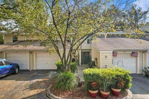 11239 CEDAR HOLLOW LANE, TAMPA, FL 33618