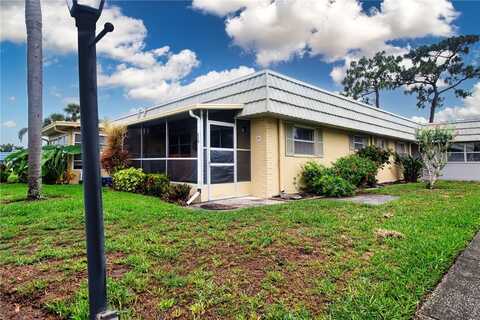 201 KINGS BOULEVARD, SUN CITY CENTER, FL 33573