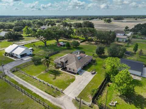 611 ROBINSON OAKS LANE, PLANT CITY, FL 33567