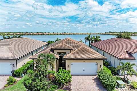204 MARAVIYA BOULEVARD, NOKOMIS, FL 34275