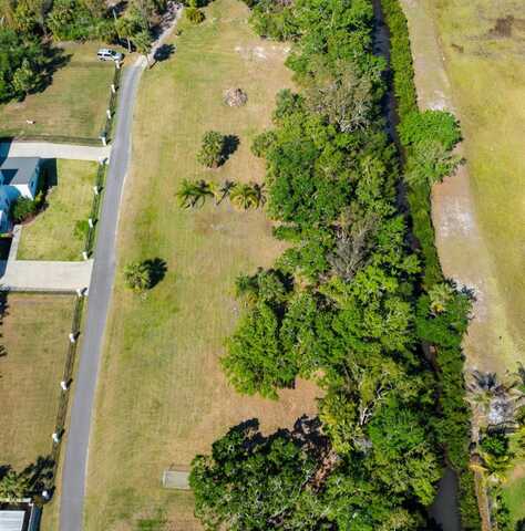 4868 TROYDALE ROAD, TAMPA, FL 33615