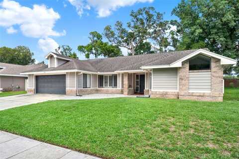 679 N ENDEAVOUR DR, WINTER SPRINGS, FL 32708