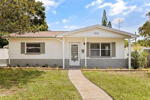 5221 4TH AVENUE N, Saint Petersburg, FL 33710