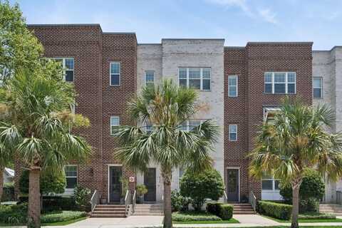 464 W PLANT STREET, WINTER GARDEN, FL 34787