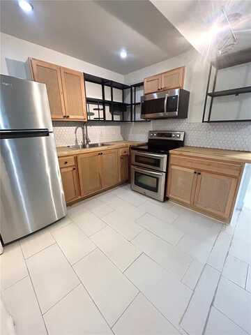 4115 S SEMORAN BOULEVARD, ORLANDO, FL 32822