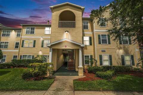 18533 BRIDLE CLUB DRIVE, TAMPA, FL 33647