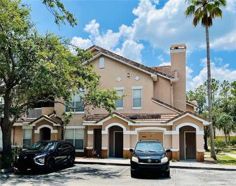 17942 VILLA CREEK DRIVE, TAMPA, FL 33647