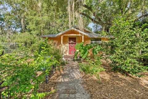2618 NW 8TH STREET, GAINESVILLE, FL 32609