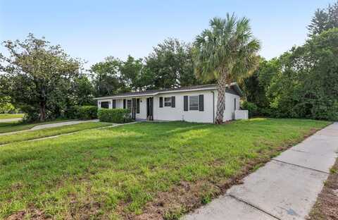 1320 E LOMBARDY DRIVE, DELTONA, FL 32725