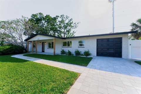 8444 15TH WAY N, Saint Petersburg, FL 33702