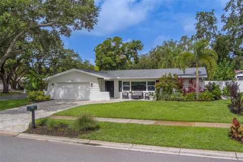 1368 WHISPERING PINES DRIVE, CLEARWATER, FL 33764