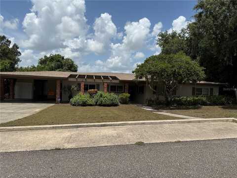 9 HEIGHTS AVENUE, FROSTPROOF, FL 33843