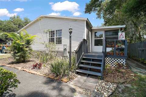 13137 KANSAS AVENUE, ASTATULA, FL 34705