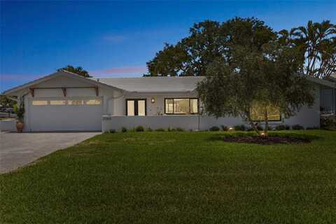 2084 MASSACHUSETTS AVENUE NE, Saint Petersburg, FL 33703